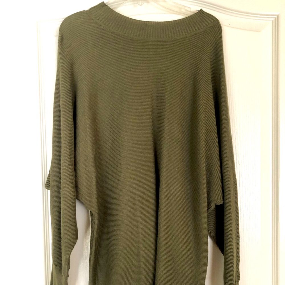 Primark Green Sweater with Zipper Detail